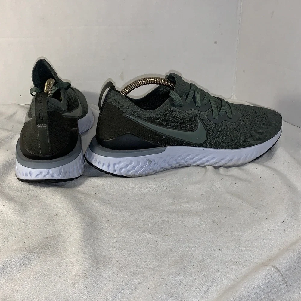 Nike Men's Epic React Olive Green Knit Running Shoes with White Sole